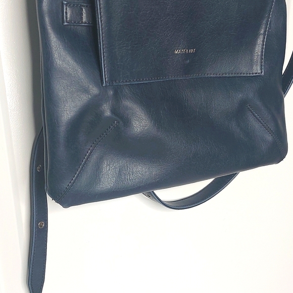 Matt & Nat Navy Blue Handbag Crossbody Bag Purse - Picture 2 of 13